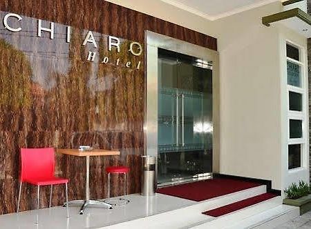 Chiaro Hotel Syariah Sidoarjo Exteriör bild